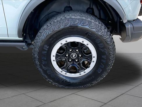 Used 2023 Ford Bronco Black Diamond w/ Sasquatch Package AWD/4WD image 10