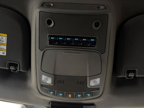 Used 2022 Ford F250 XL w/ Power Equipment Group AWD/4WD image 42