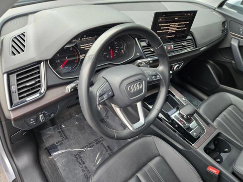 Used 2023 Audi Q5 2.0T Premium w/ Convenience Package AWD/4WD image 20