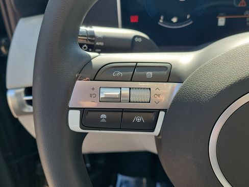 New 2026 Hyundai Tucson SE image 8