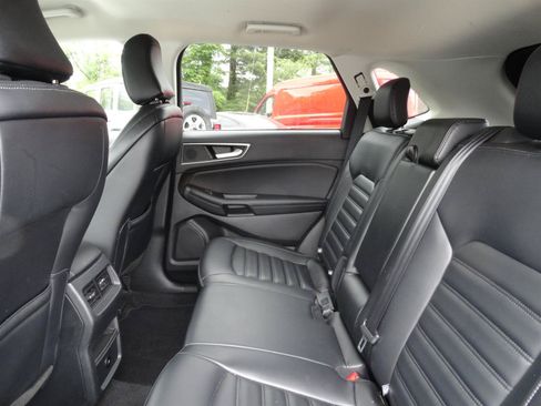 Certified 2024 Ford Edge SEL AWD/4WD image 18