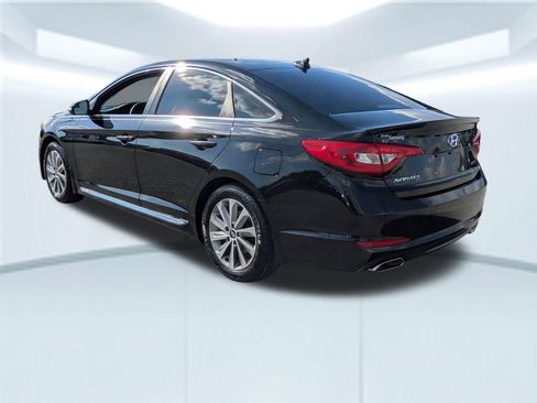 Used 2017 Hyundai Sonata Sport image 4
