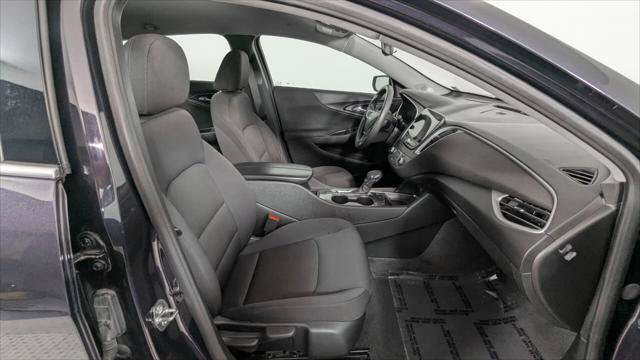 Used 2023 Chevrolet Malibu LT FWD image 21