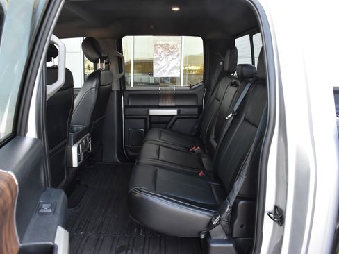 Used 2019 Ford F150 Lariat w/ Equipment Group 502A Luxury image 16