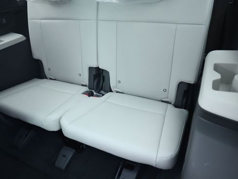 New 2026 Hyundai Santa Fe Limited image 13