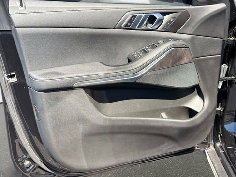 Used 2022 BMW X5 xDrive40i image 17