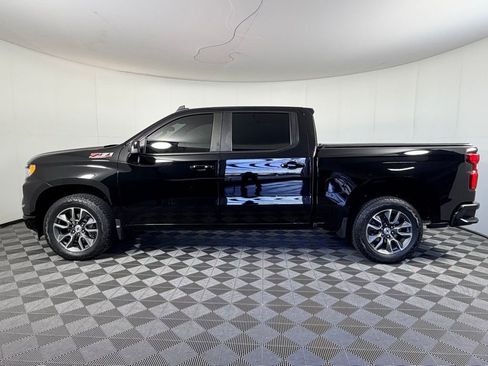 Used 2023 Chevrolet Silverado 1500 RST w/ Z71 Off-Road Package image 9