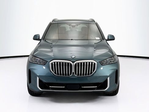 Certified 2026 BMW X5 xDrive40i w/ Climate Comfort Package AWD/4WD image 2