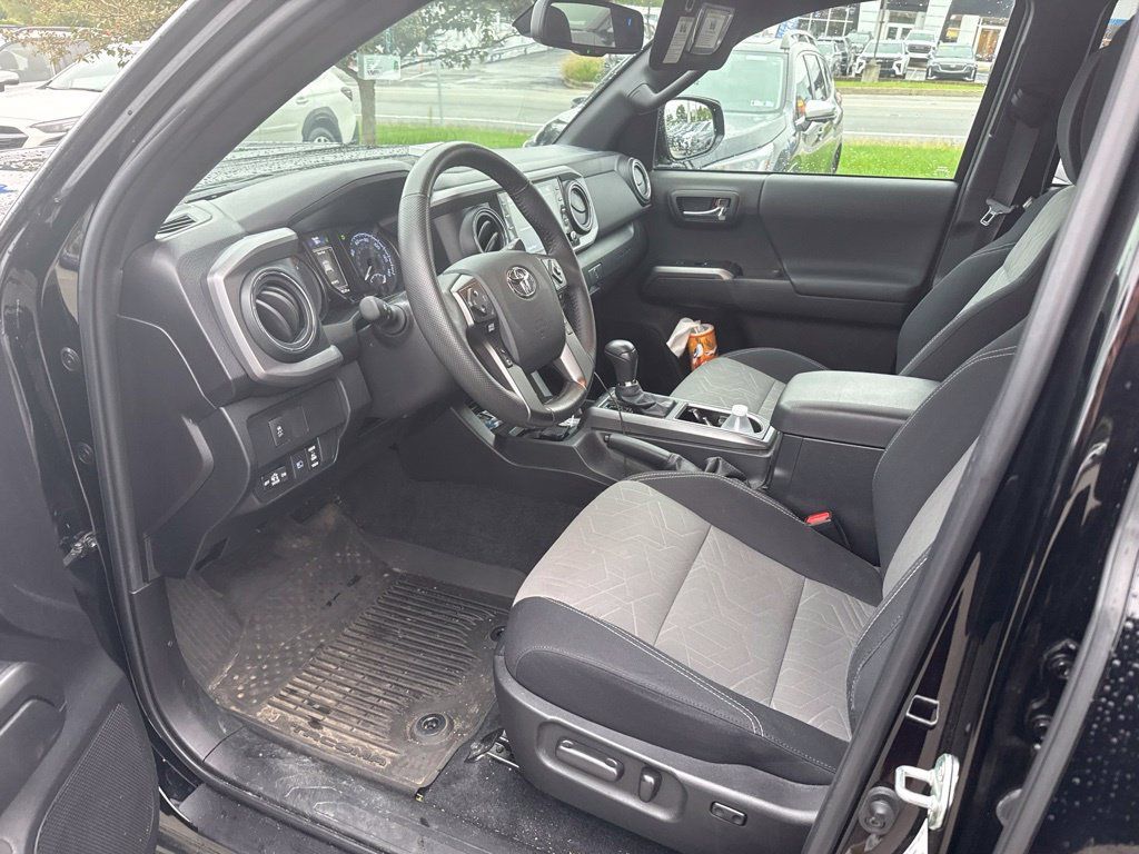 Used 2023 Toyota Tacoma TRD Sport w/ Technology Package AWD/4WD image 20