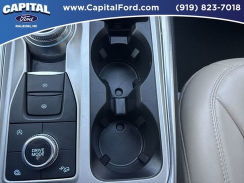 Certified 2023 Ford Explorer XLT w/ Equipment Group 202A image 31