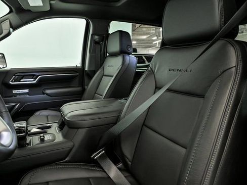 New 2026 GMC Sierra 1500 Denali image 9