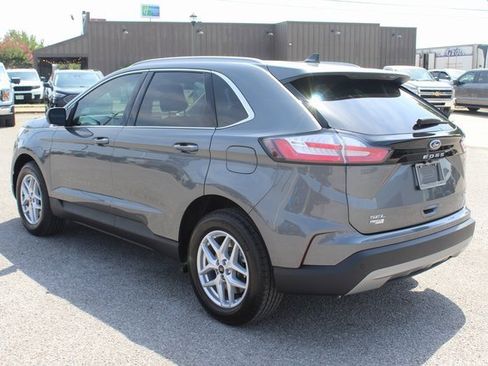 New 2024 Ford Edge SEL w/ Convenience Package image 7