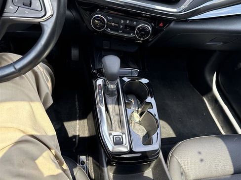 Used 2024 Chevrolet Trax ACTIV w/ Sunroof Package FWD image 23