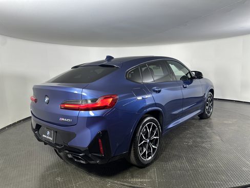 Certified 2025 BMW X4 M40i w/ Premium Package image 6