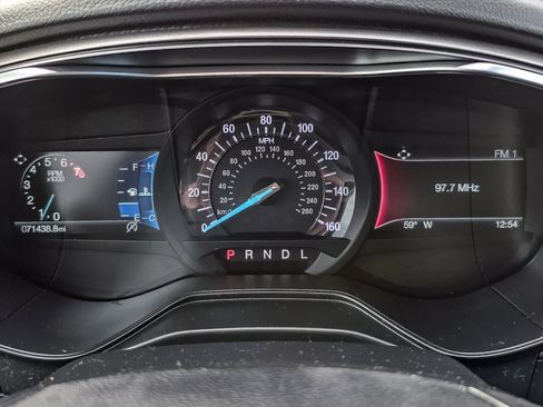 Used 2020 Ford Fusion SE image 15