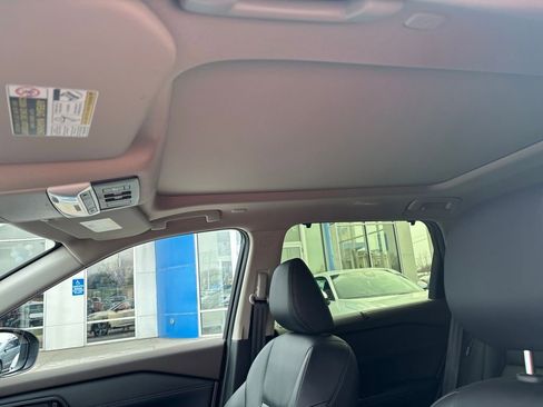 Used 2023 Nissan Rogue SL w/ SL Premium Package image 23