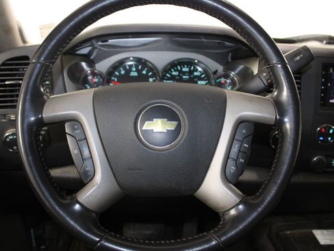 Used 2012 Chevrolet Silverado 2500 LT w/ Interior Plus Package image 17