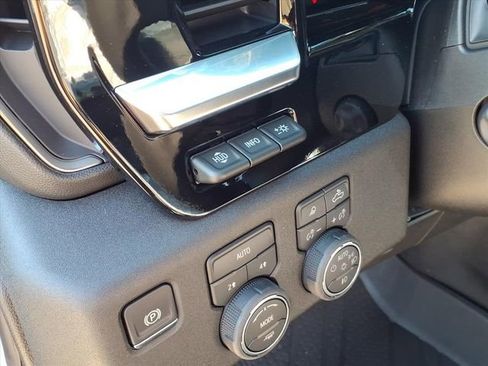 New 2026 Chevrolet Silverado 1500 LTZ w/ LTZ Premium Package image 7