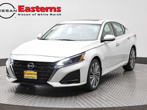 Used 2023 Nissan Altima 2.5 SL AWD/4WD image 1