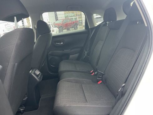 Used 2025 Honda HR-V LX image 10