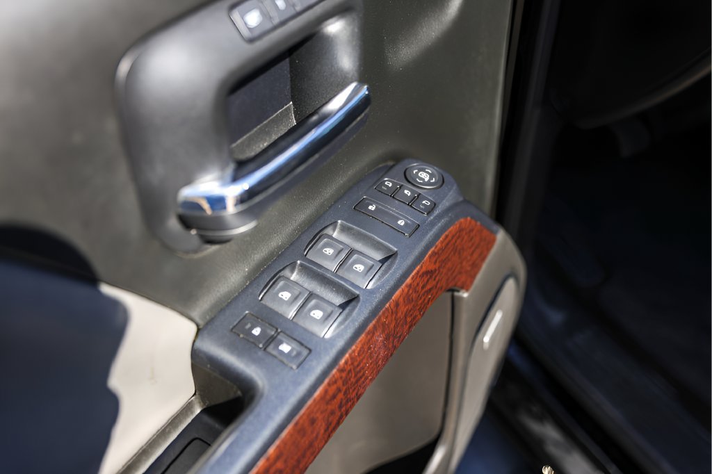 Used 2018 GMC Sierra 1500 SLT AWD/4WD image 23