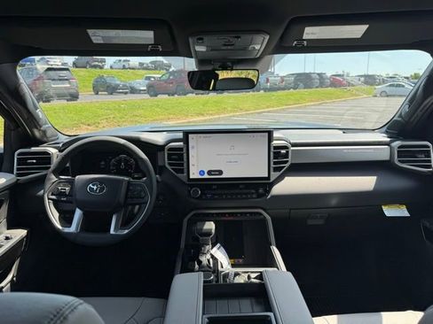 New 2026 Toyota Tundra Limited AWD/4WD image 14