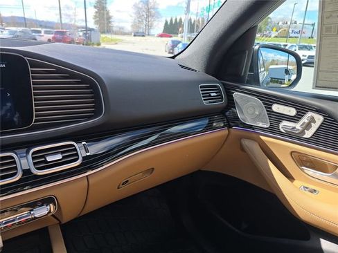 New 2026 Mercedes-Benz GLE 450 4MATIC image 26