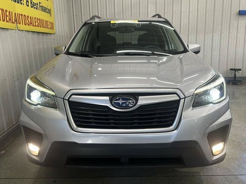 Used 2021 Subaru Forester Premium AWD/4WD image 2