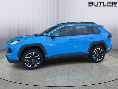Used 2019 Toyota RAV4 Adventure w/ Cold Weather Package AWD/4WD image 3