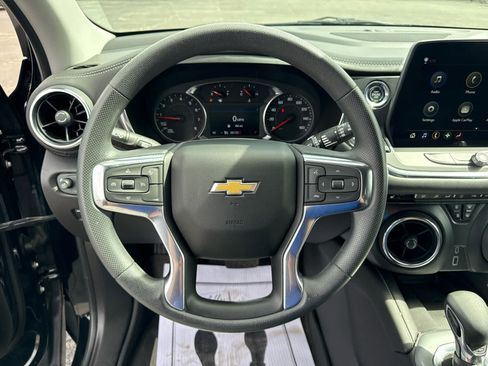 Certified 2024 Chevrolet Blazer LT w/ Convenience Package FWD image 14