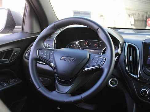 Used 2023 Chevrolet Equinox RS w/ RS Leather Package image 20