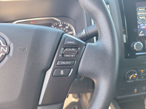 Certified 2023 Nissan Frontier SV w/ Technology Package image 29