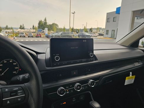 Certified 2025 Honda CR-V LX image 28