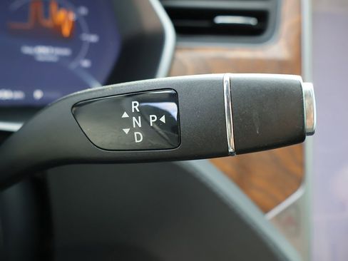 Used 2019 Tesla Model S 100D image 44