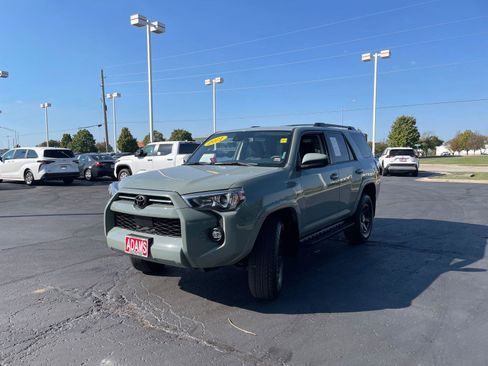 Certified 2022 Toyota 4Runner Trail Special Edition image 3
