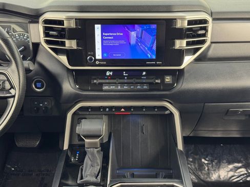 Used 2022 Toyota Tundra SR5 w/ SR5 Convenience Package image 22