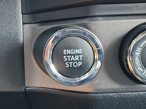 Used 2023 Toyota Tacoma 4x4 Double Cab image 28