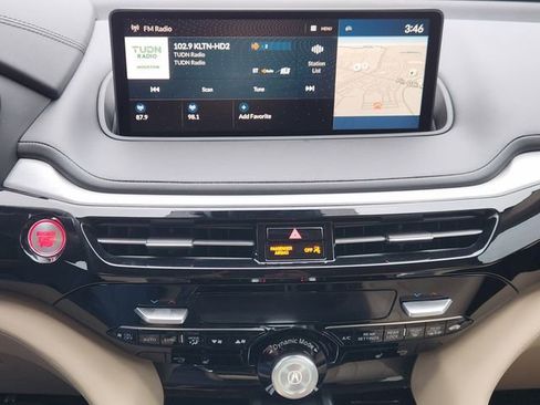 Used 2024 Acura MDX FWD w/ Technology Package image 17