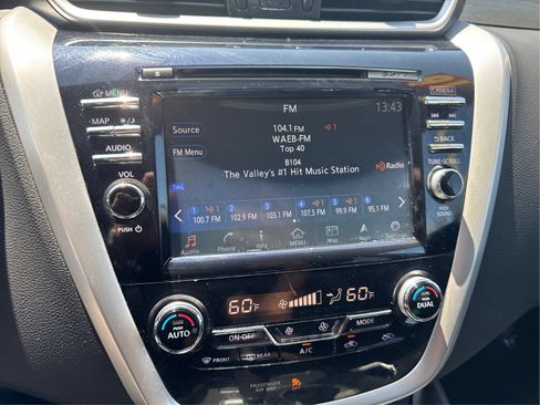Used 2016 Nissan Murano S w/ Navigation Package AWD/4WD image 14