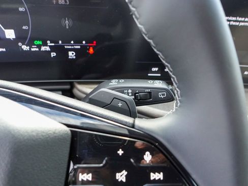 New 2025 Audi Q5 Premium image 17