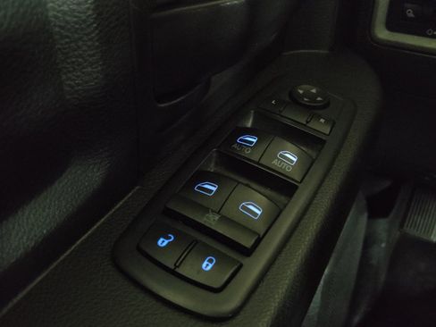 Used 2016 RAM 1500 Tradesman w/ Popular Equipment Group image 27