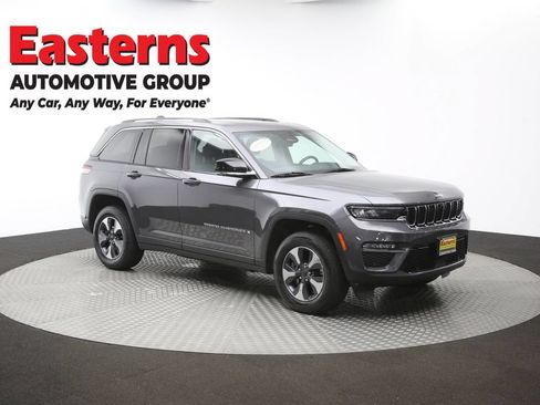 Used 2022 Jeep Grand Cherokee Limited 4xe w/ Luxury Tech Group II AWD/4WD image 53