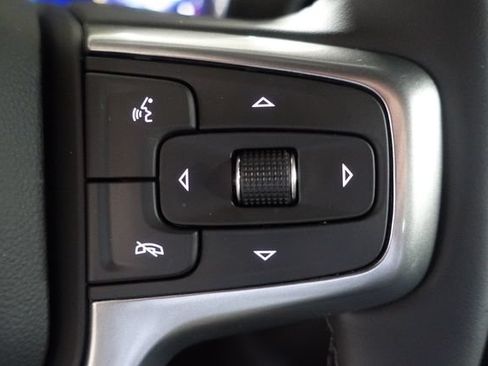 Used 2026 Chevrolet Silverado 1500 LT AWD/4WD image 14