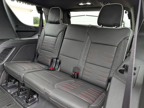 New 2026 GMC Yukon AT4 Ultimate w/ LPO, Floor Liner Package AWD/4WD image 28