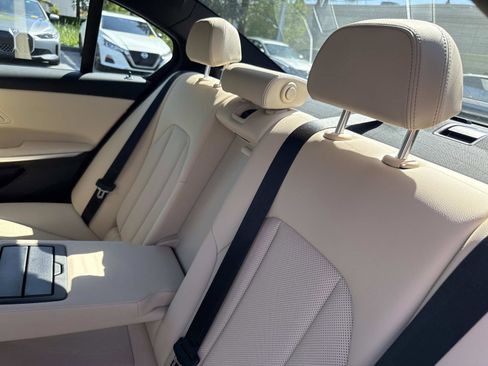 Used 2025 BMW M340i RWD image 13