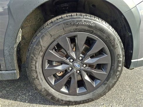 Used 2023 Subaru Outback Onyx Edition image 8