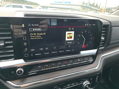 Used 2024 GMC Sierra 1500 SLT w/ SLT Premium Plus Package image 28