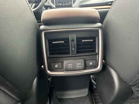 Used 2023 Subaru Forester Touring image 31