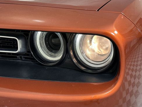Used 2021 Dodge Challenger SXT RWD image 27