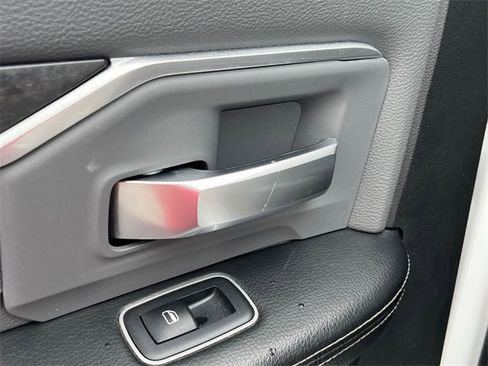 Used 2023 RAM 2500 Big Horn w/ Level 1 Equipment Group image 25